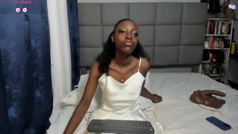 Snapshot of suhaila_suu chatting on 11/28/25, 12:46 suhaila_suu online show from 11/28/25, 12:46