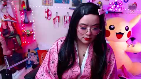 Snapshot of suimi_2 chatting on 02/23/25, 03:29 Suimi online show from 02/23/25, 03:29