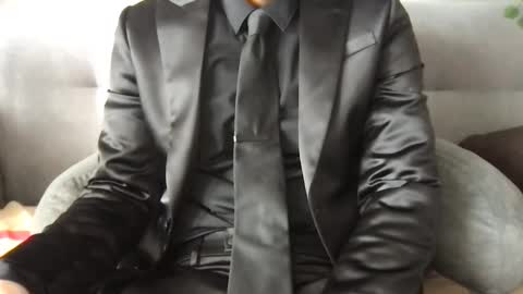 suitfetishez online show from 02/23/26, 06:27