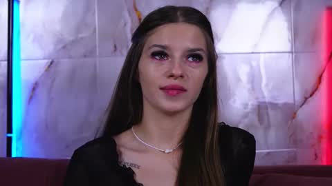 Snapshot of sukie_spooky chatting on 10/25/25, 09:28 sukie_spooky online show from 10/25/25, 09:28