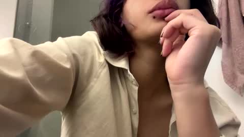 Snapshot of sukulaurens chatting on 09/26/25, 04:49 Suku Ren online show from 09/26/25, 04:49