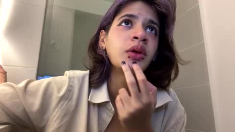 Snapshot of sukulaurens chatting on 10/05/25, 03:10 Suku Ren online show from 10/05/25, 03:10