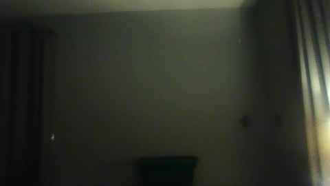 Snapshot of sullyp1987 chatting on 04/06/26, 05:52 sullyp1987 online show from 04/06/26, 05:52