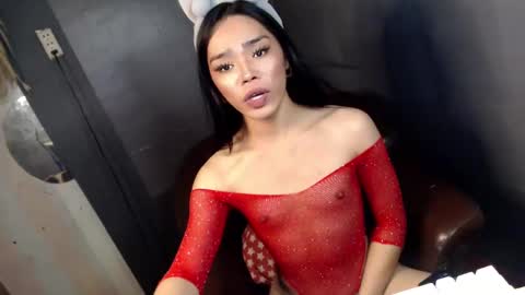 Snapshot of sultry_sirenxx chatting on 02/15/25, 11:06 sultry_sirenxx online show from 02/15/25, 11:06