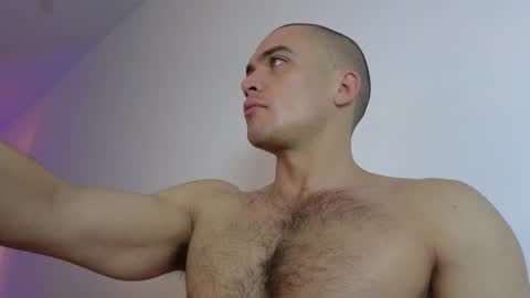 Snapshot of sultryandrewww chatting on 11/09/25, 09:51 sultryandrewww online show from 11/09/25, 09:51