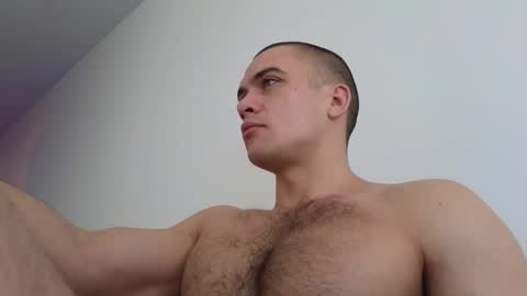 Snapshot of sultryandrewww chatting on 11/15/25, 08:11 sultryandrewww online show from 11/15/25, 08:11