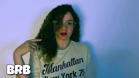 Snapshot of sultrysecrets_ chatting on 09/26/25, 07:51 Ann online show from 09/26/25, 07:51