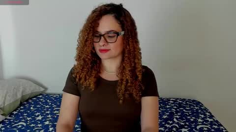 Snapshot of sultrysecrets_ chatting on 02/07/26, 08:12 Ann online show from 02/07/26, 08:12