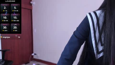 Nicolle  online show from 12/03/24, 03:22