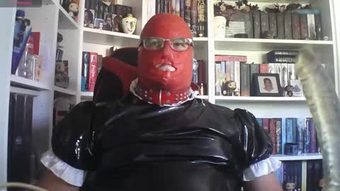 Snapshot of sumisolatex chatting on 09/23/25, 01:58 Sumisolatex online show from 09/23/25, 01:58