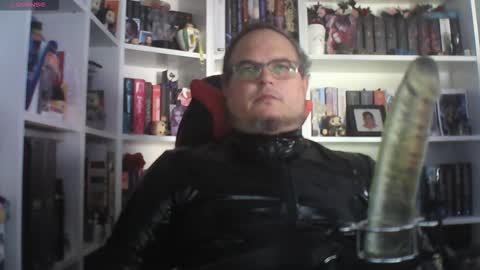 Snapshot of sumisolatex chatting on 10/20/25, 02:17 Sumisolatex online show from 10/20/25, 02:17