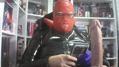 Snapshot of sumisolatex chatting on 01/12/26, 02:44 Sumisolatex online show from 01/12/26, 02:44