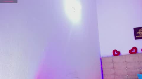 summer_girls01 online show from 11/16/25, 03:56