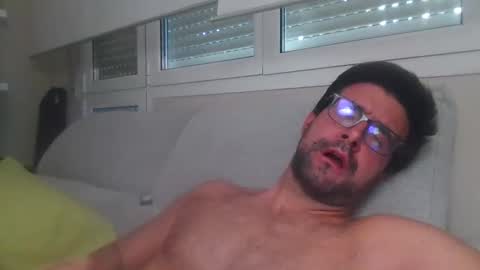 summer_heat online show from 09/14/25, 03:55