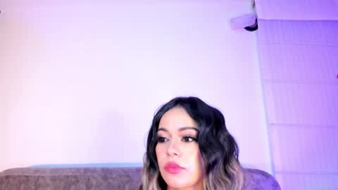 OnlyFans summer holiday online show from 01/02/25, 05:24