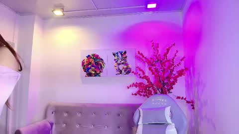 summer_miller online show from 01/14/26, 11:38