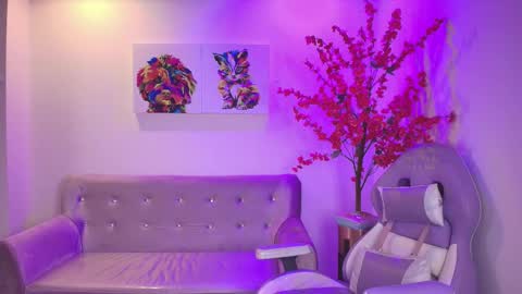 Snapshot of summer_miller chatting on 03/13/26, 11:39 summer_miller online show from 03/13/26, 11:39