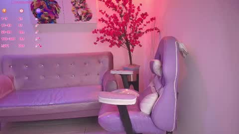 Snapshot of summer_miller chatting on 03/27/26, 11:32 summer_miller online show from 03/27/26, 11:32