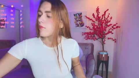 Snapshot of summer_miller chatting on 04/13/26, 11:27 summer_miller online show from 04/13/26, 11:27