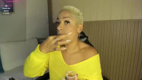 Summer online show from 10/21/25, 11:44