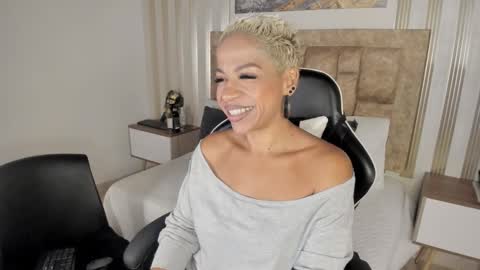 Summer online show from 12/04/25, 10:46