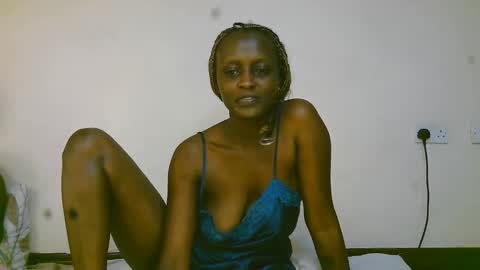 Snapshot of summerdew chatting on 04/16/26, 09:39 summerdew online show from 04/16/26, 09:39