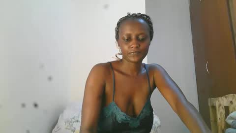 Snapshot of summerdew chatting on 04/26/26, 07:39 summerdew online show from 04/26/26, 07:39