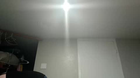 Snapshot of summerdivine69 chatting on 12/20/25, 02:07 Summer Divine online show from 12/20/25, 02:07