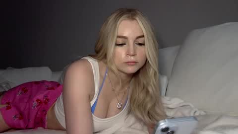 Summer online show from 02/16/25, 05:37