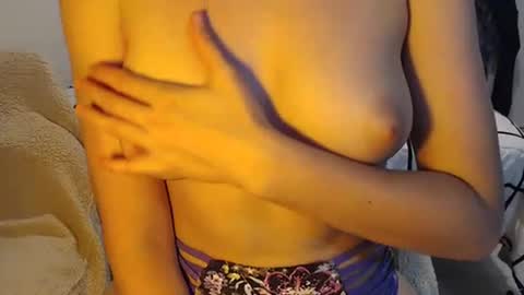 Snapshot of summerrrrrrrrr chatting on 02/08/25, 09:57 The real sugar baby Sam Summer online show from 02/08/25, 09:57