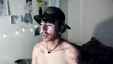 Snapshot of sun_apolo chatting on 01/02/25, 11:16 sun_apolo online show from 01/02/25, 11:16