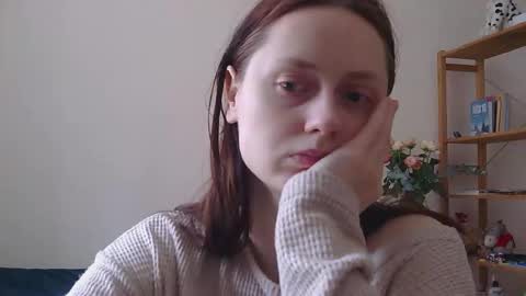 Snapshot of sun_sparkle chatting on 03/10/26, 06:51 Olivia online show from 03/10/26, 06:51