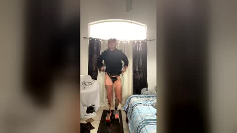 Snapshot of suncityscorpio chatting on 04/13/26, 08:47 SunCityScorpio online show from 04/13/26, 08:47