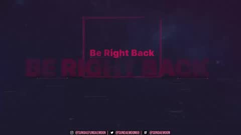 Snapshot of sundaemoon chatting on 10/13/25, 02:22 sundaemoon online show from 10/13/25, 02:22