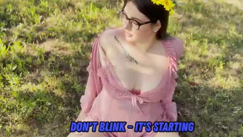 Snapshot of sunflower0907 chatting on 03/03/26, 09:04 Tina. Im topless model online show from 03/03/26, 09:04