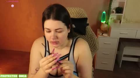 Snapshot of sunflower0907 chatting on 03/05/26, 08:54 Tina. Im topless model online show from 03/05/26, 08:54