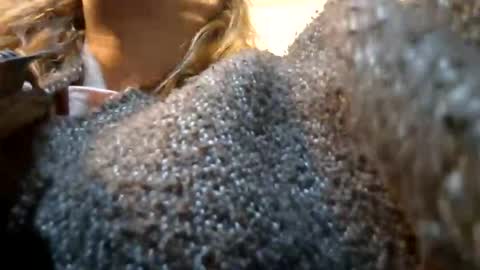 Snapshot of sunflower_dance chatting on 02/06/25, 04:42 Jeraldine online show from 02/06/25, 04:42