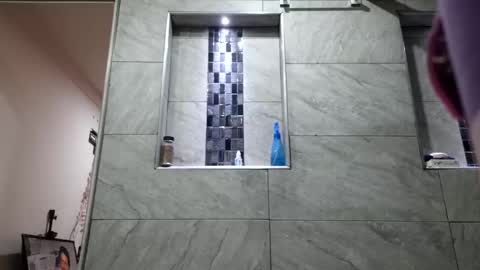 Snapshot of sunflower_dance chatting on 02/21/25, 12:49 Jeraldine online show from 02/21/25, 12:49