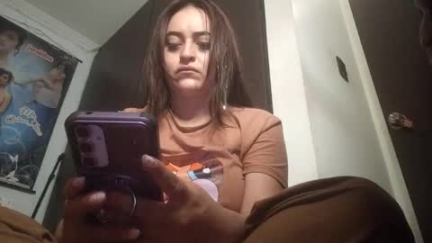 Snapshot of sunflower_dance chatting on 10/10/25, 09:47 Jeraldine online show from 10/10/25, 09:47