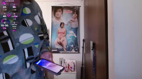 Snapshot of sunflower_dance chatting on 10/14/25, 07:03 Jeraldine online show from 10/14/25, 07:03