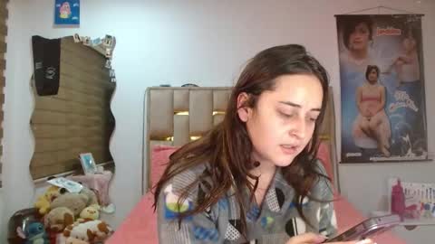 Snapshot of sunflower_dance chatting on 01/12/26, 11:10 Jeraldine online show from 01/12/26, 11:10