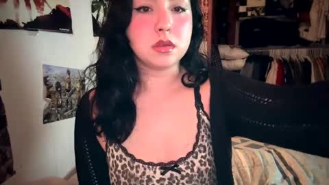 Sofie online show from 03/08/25, 07:38