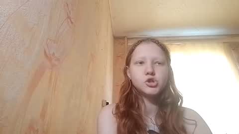 Snapshot of sungpiggott chatting on 06/18/26, 12:53 sungpiggott online show from 06/18/26, 12:53
