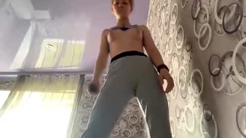 Snapshot of sungpiggott chatting on 07/18/26, 02:21 sungpiggott online show from 07/18/26, 02:21