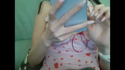 Snapshot of suni_bitch chatting on 03/07/25, 02:01 suni online show from 03/07/25, 02:01