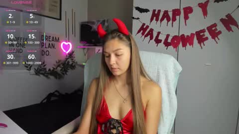 Sofia online show from 11/03/25, 07:53