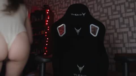 Mistress Eve online show from 10/23/25, 04:50