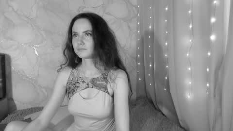 Snapshot of sunloveandwe chatting on 04/26/26, 04:04 Mistress Eve online show from 04/26/26, 04:04