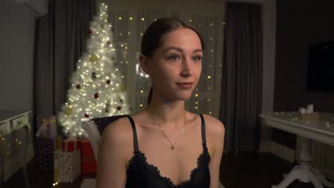 Kate online show from 01/27/25, 03:18