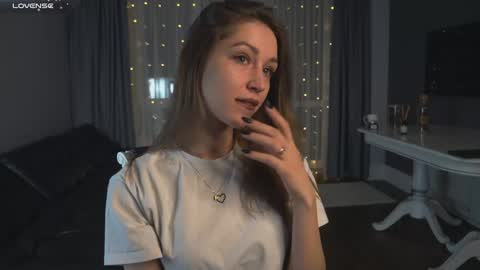 Kate online show from 02/07/25, 04:35